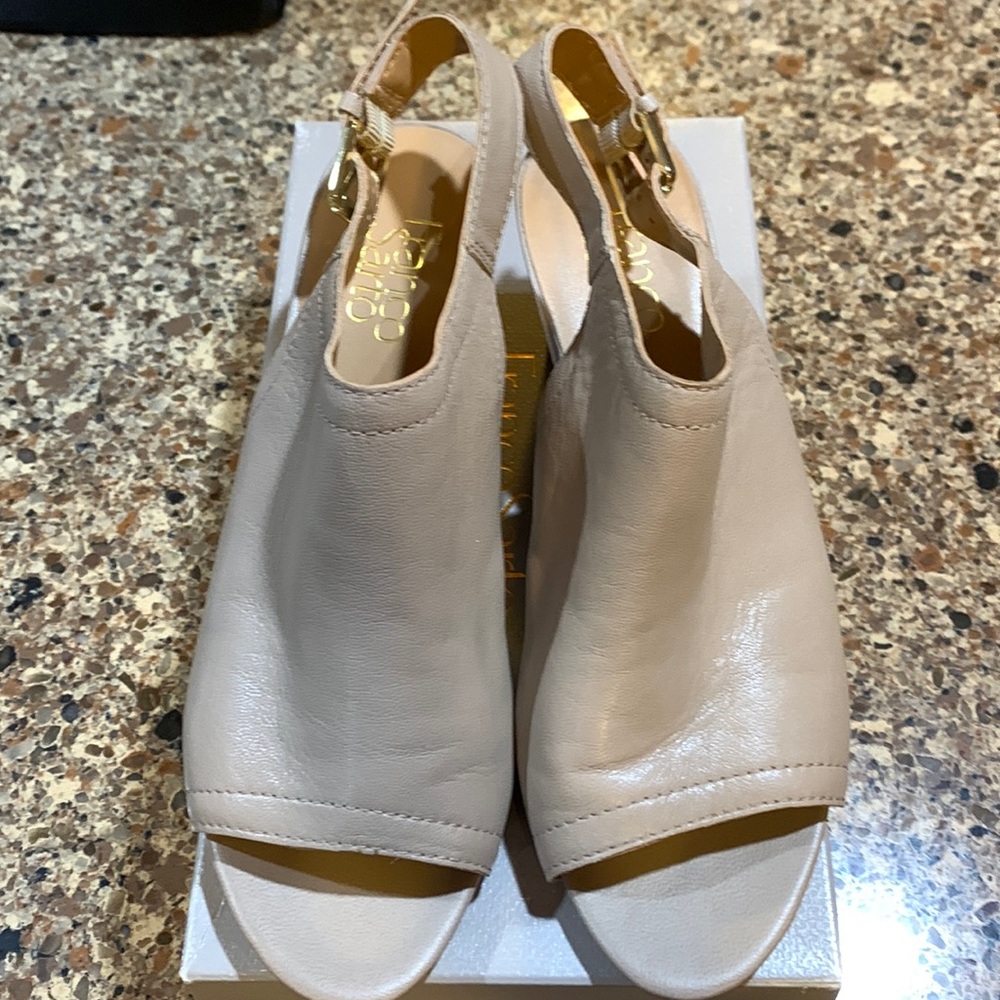 Franco Sarto Dark beige Leather Monaco high heeled sandal size 8